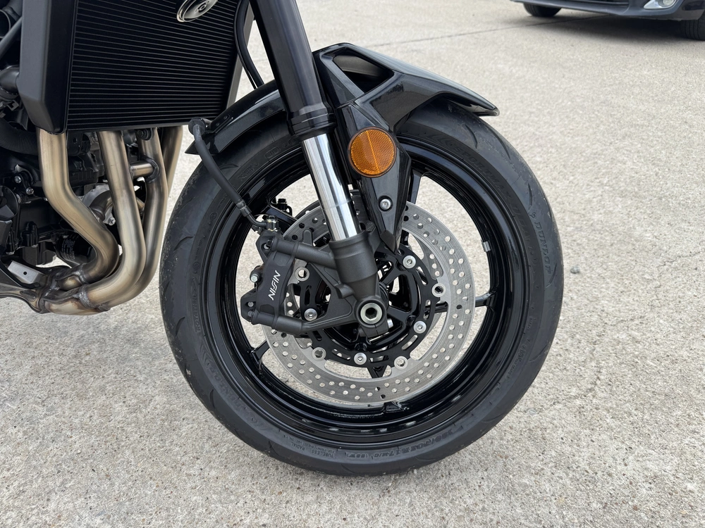 2025 Kawasaki Z900 Abs Abs alt