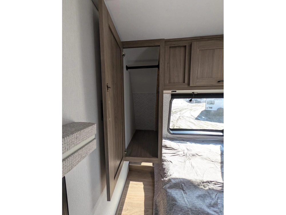 Coachmen Freedom Express Ultra Lite 245rks 2026 alt