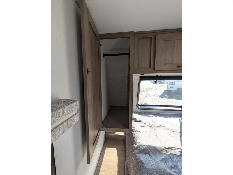 2026 Coachmen Freedom Express ultra lite 245RKS