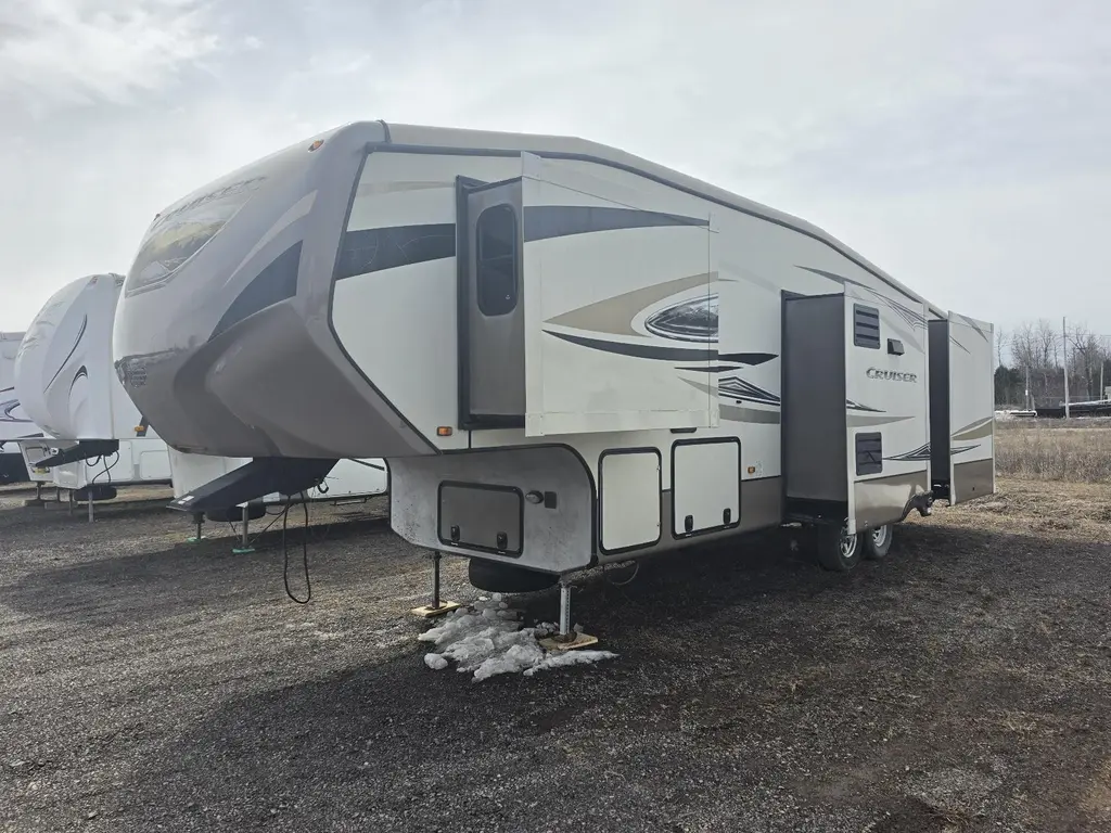 2012 Crossroads Cruiser 320CK