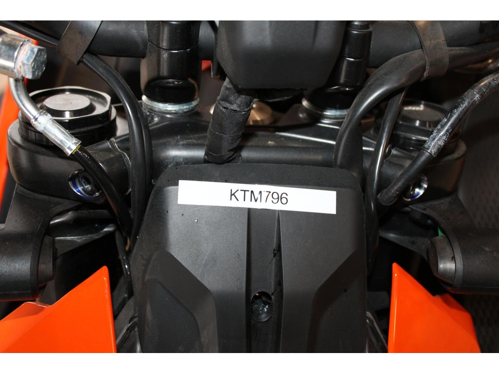 2024 Ktm 250 Duke Orange B.d. alt