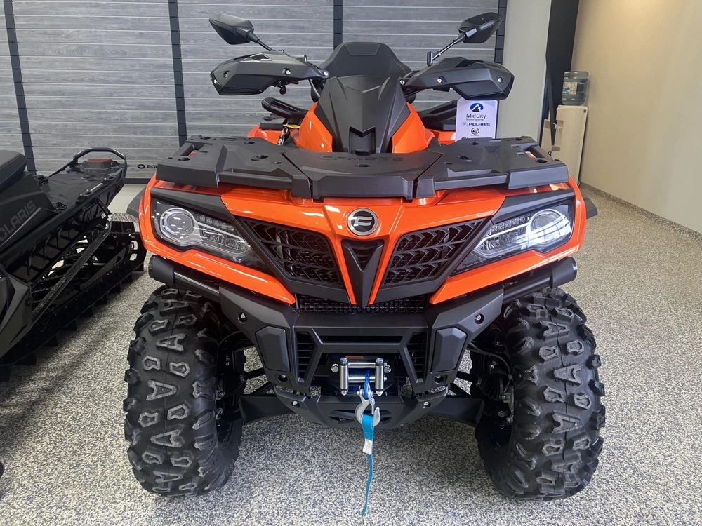 2024 Cfmoto Cforce 800 Xc alt