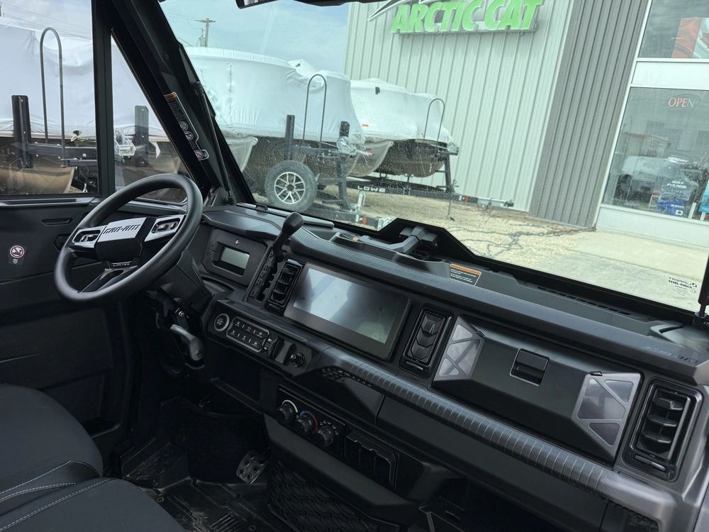 2026 Can-am Defender Hd11 Ltd Cab Dps alt