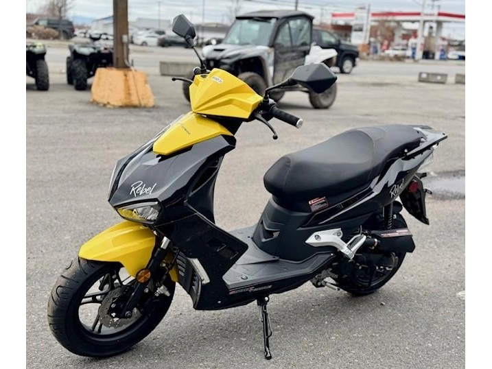 Scootterre Rebel 50 2023 alt