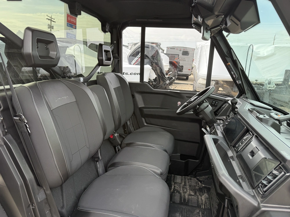 2026 Can-am Defender Hd11 Ltd Cab Dps alt