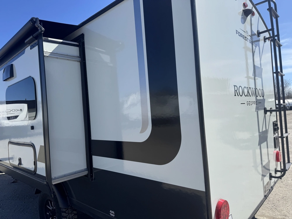 Forest River Rockwood Roo 19fds 2026 alt