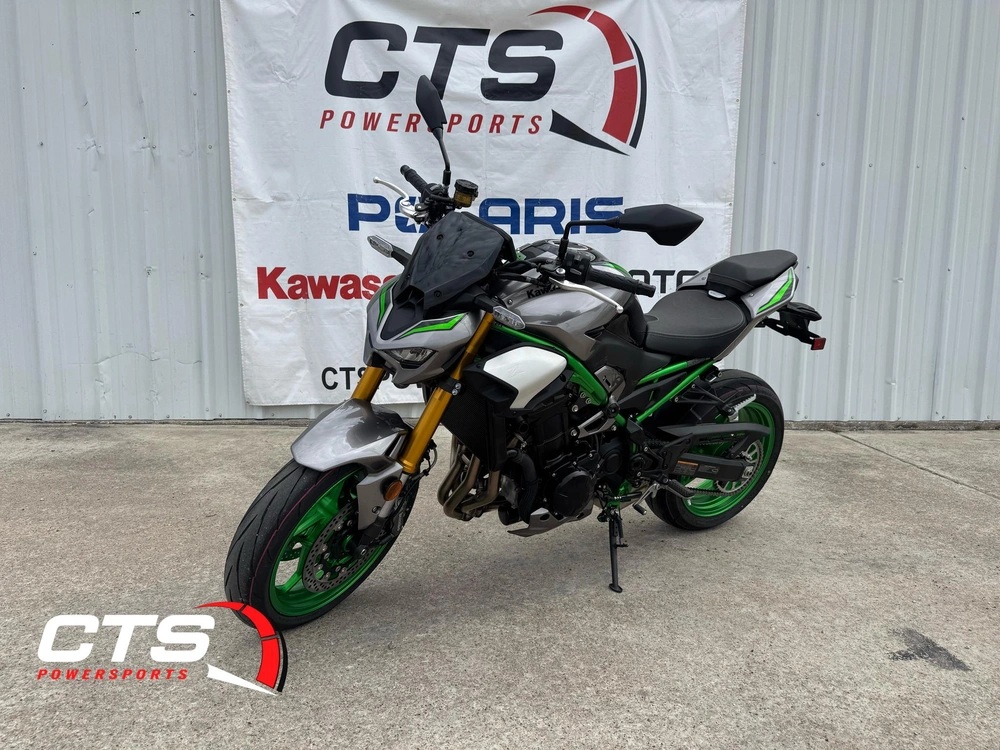 2025 Kawasaki Z900 Se Abs Se alt