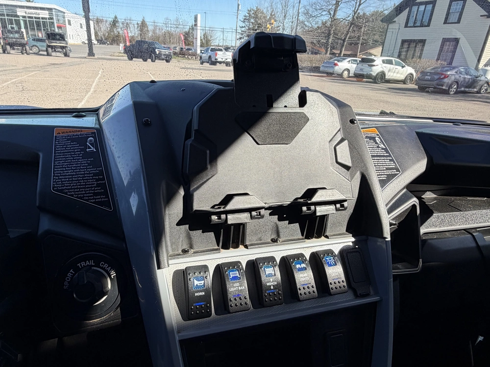 2021 Yamaha Wolverine Rmax2 1000 alt