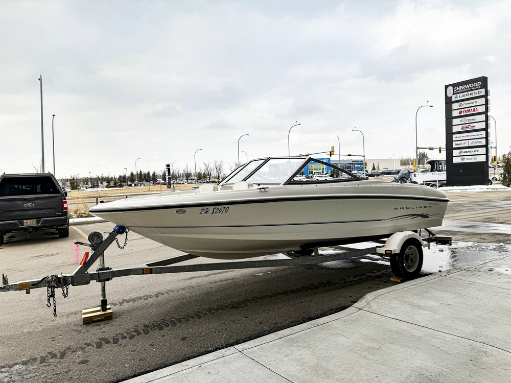 2004 Bayliner 175 alt