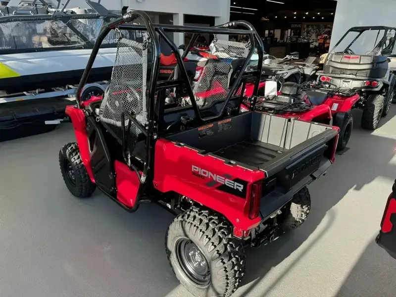 2026 Honda Pioneer 520 SXS5M2T thumbnail 3