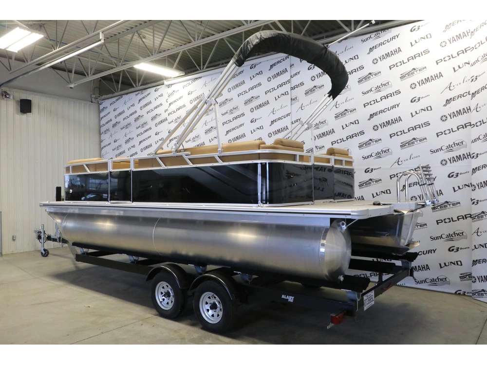 2026 Avalon Vls 2180 Quad Lounger + Yamaha 70 Hp alt