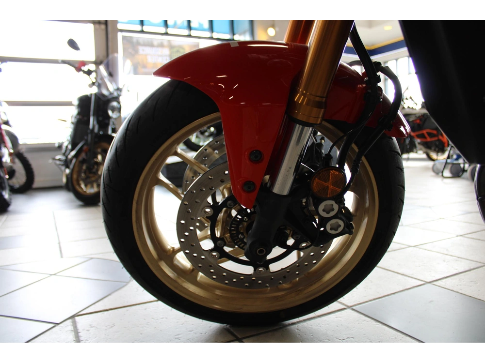 2024 Yamaha Xsr 900 alt
