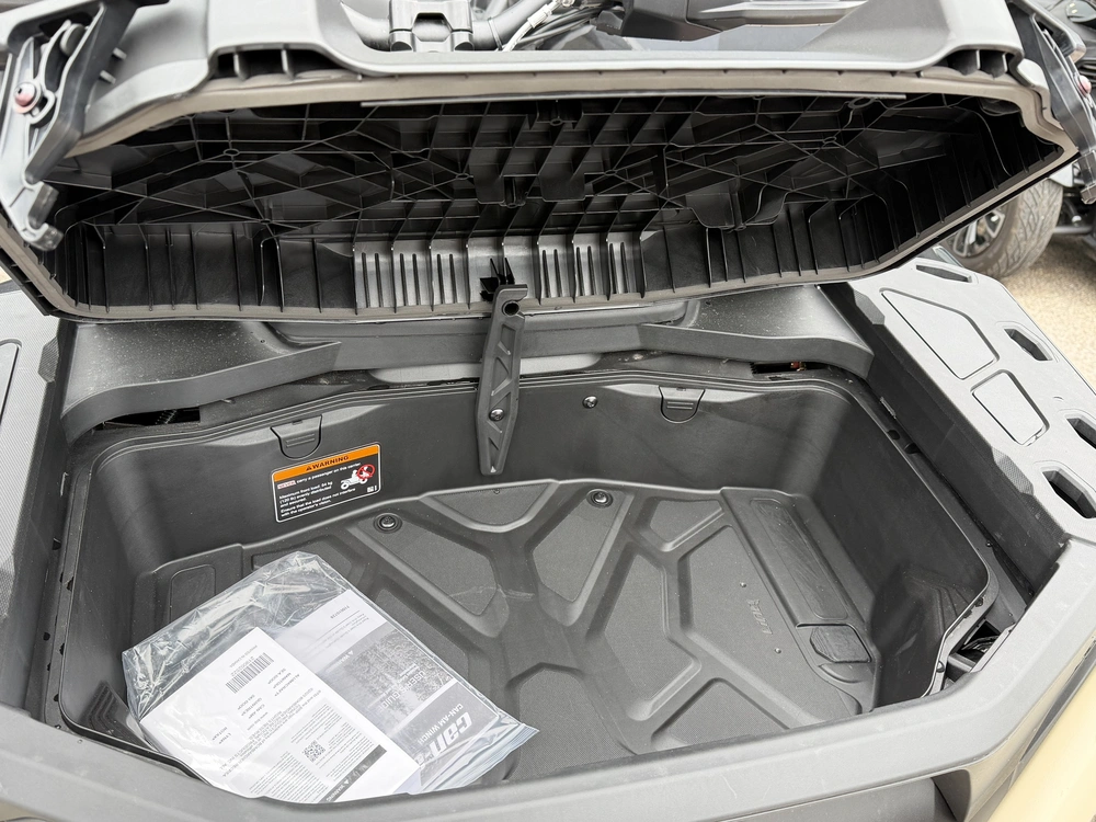 2026 Brp Outlander Max Backcountry 1000r (canada) alt