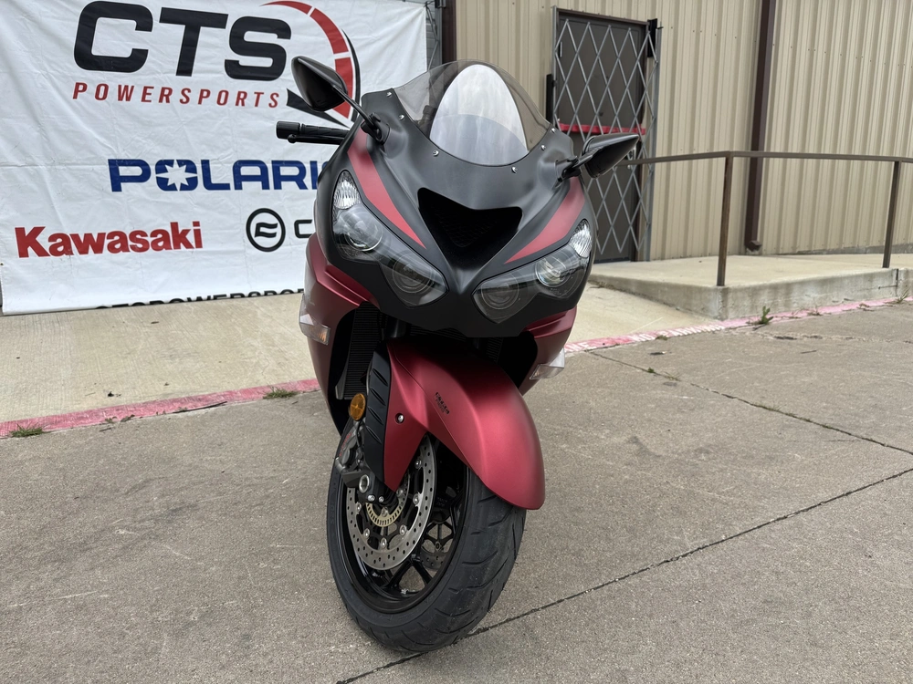 2025 Kawasaki Ninja® Zx™-14r Abs Abs alt