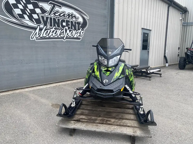 2010 Ski-Doo MXZ TNT 550F thumbnail 2