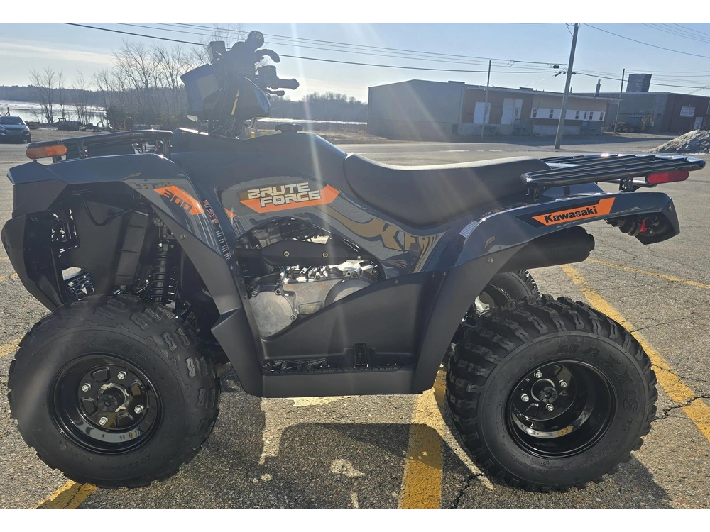 2026 Kawasaki Brute Force 300 alt