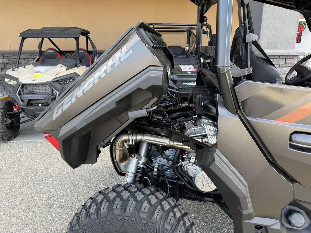 2026 Polaris General Xp 1000 Ultimate alt
