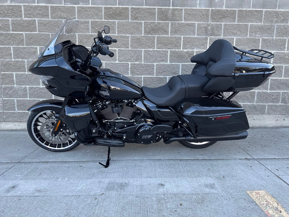 2026 Harley-davidson Fltrxl - Road Glide® Limited alt