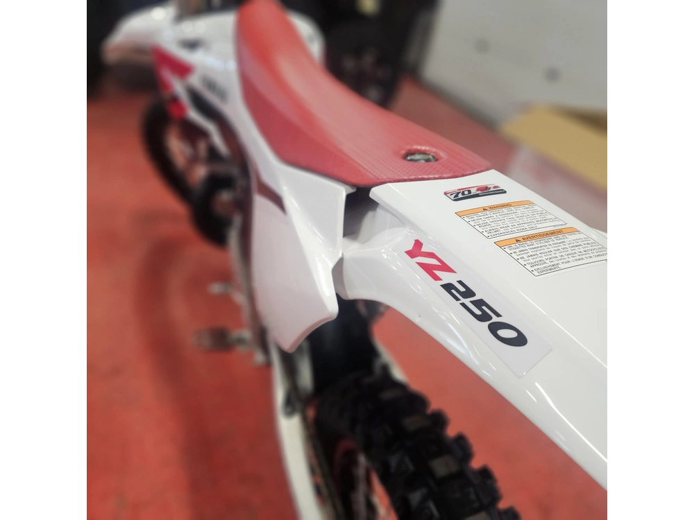 2026 Yamaha Yz 250 alt