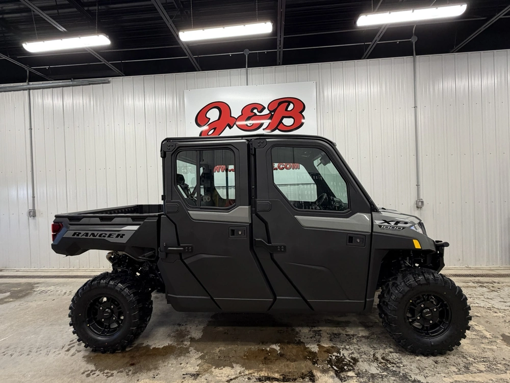 2027 Polaris Ranger Crew Xp 1000 Cab Gray alt