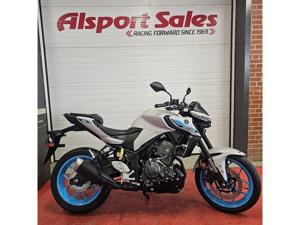 2026 Yamaha Mt-03 alt