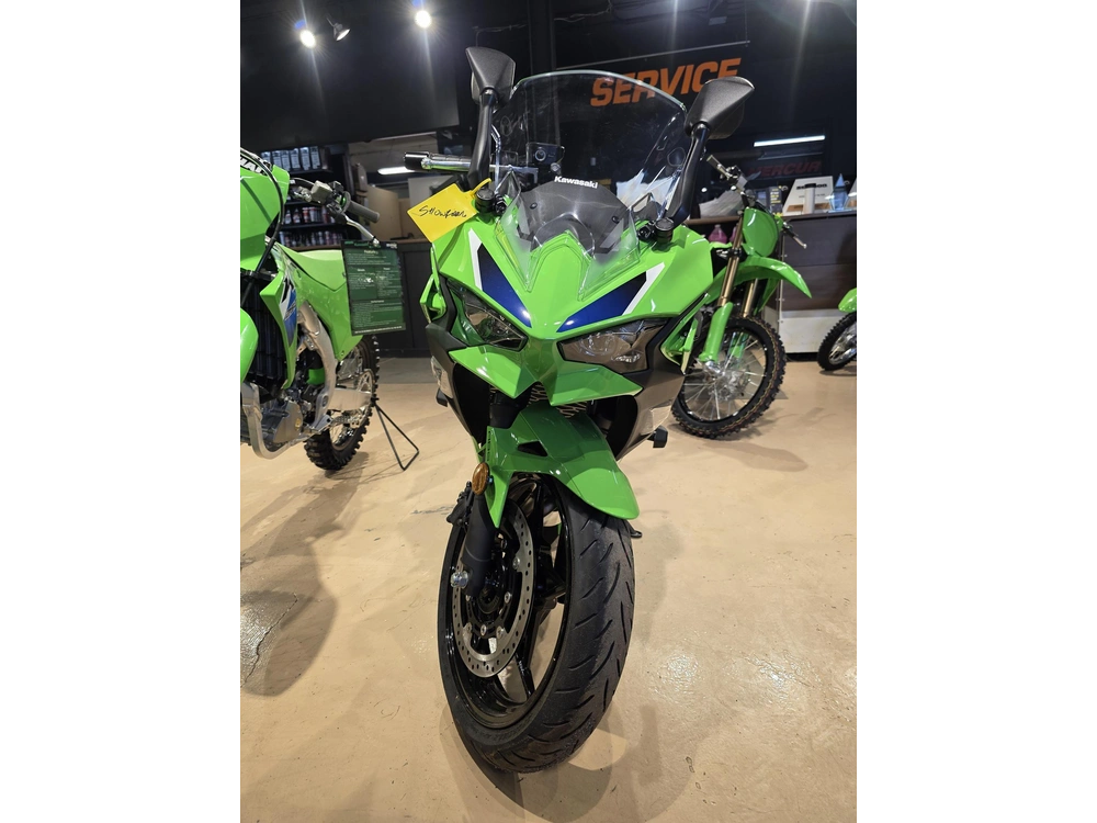 2026 Kawasaki Ninja® 500 Se