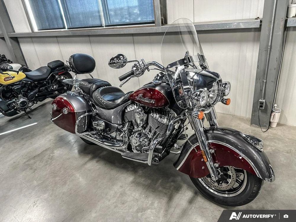 2017 Indian Motorcycle Springfield alt