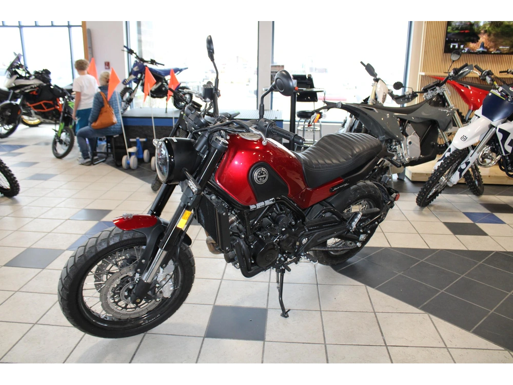 2022 Benelli Leoncinotr alt