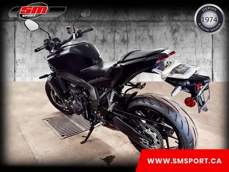 2026 Yamaha MT-09 thumbnail 6