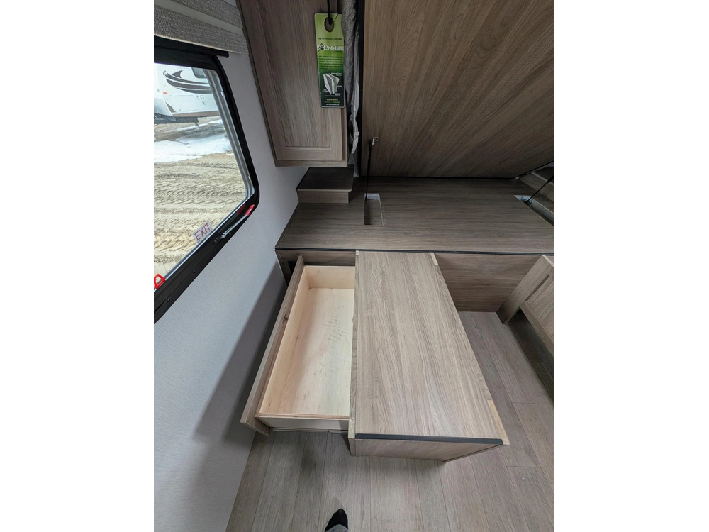 Coachmen Freedom Express 192rbs-320 2026 alt