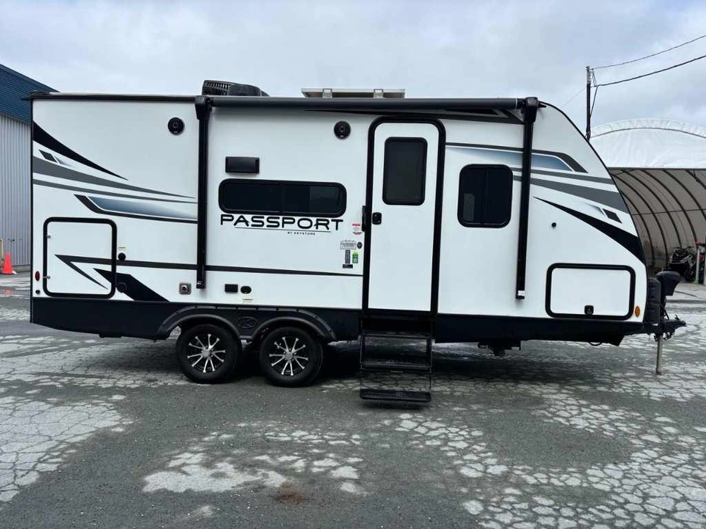 Keystone Rv Passport 189rb ***couple*** 2022 alt