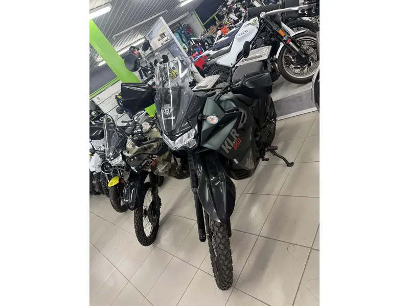 Kawasaki KLR650 2025