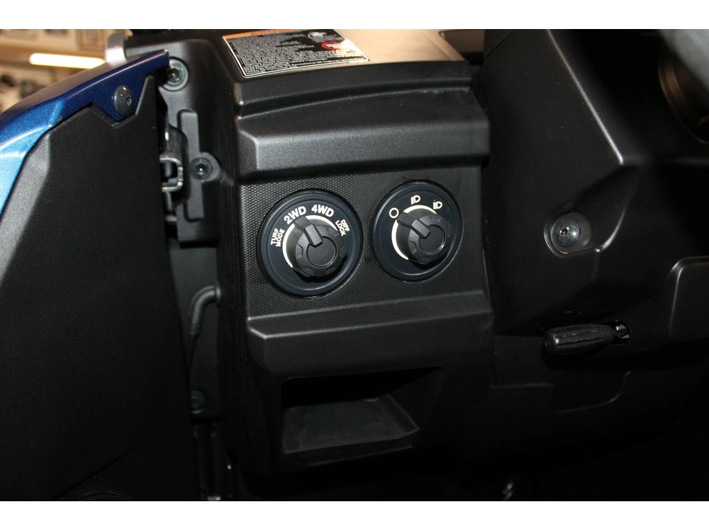 2026 Yamaha Wolverine Rmax2 1000 Limited alt