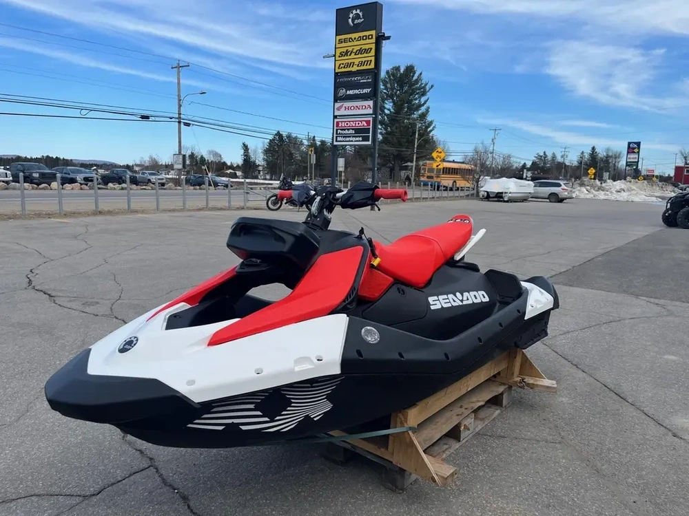 Sea-doo Spark Trixx 3 Place Audio 2026 alt