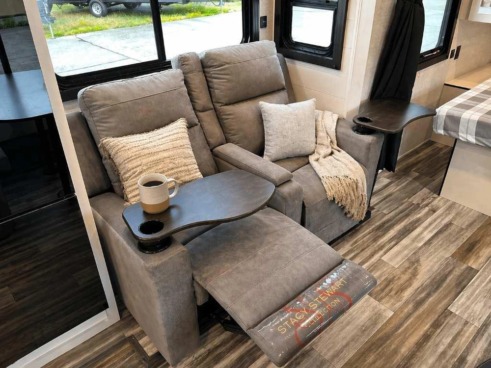 Jayco Jay Flight 225mls 2025 alt