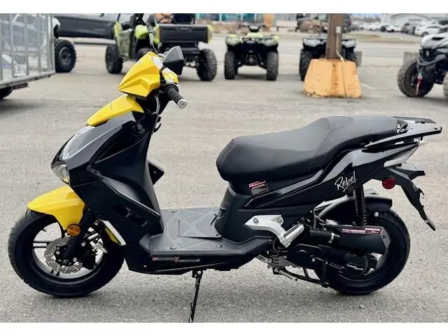 2023 Scootterre Rebel 50 thumbnail 4