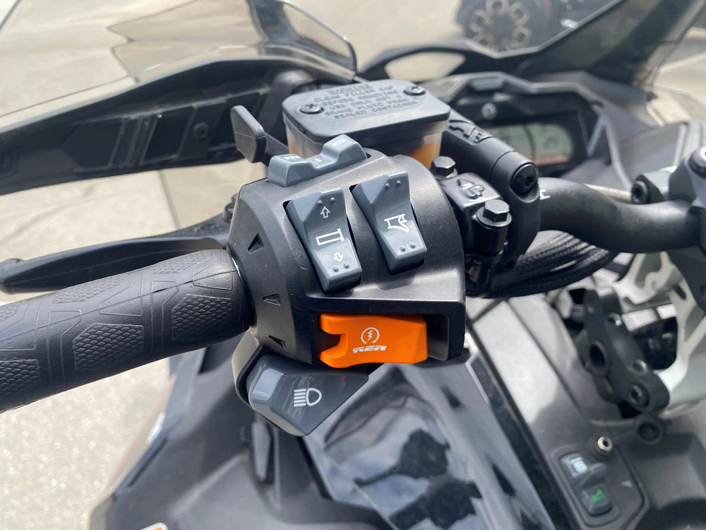 2022 Ski-doo Renegade X 900 Turbo R alt