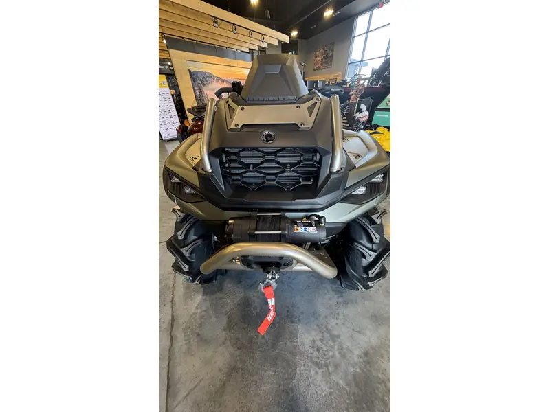 Can-Am Outlander XMR 1000R Loft Green Satin 2026