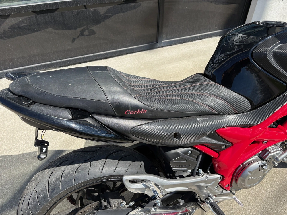 Suzuki Gladius 650 Abs 2015 alt