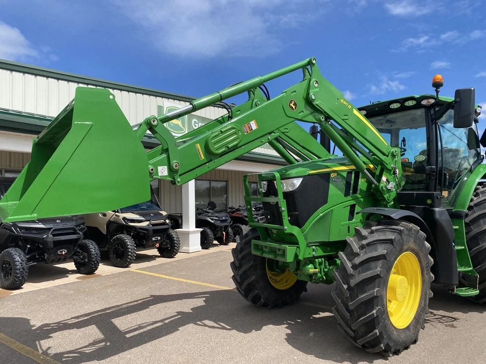 2023 John Deere 6r 175 alt