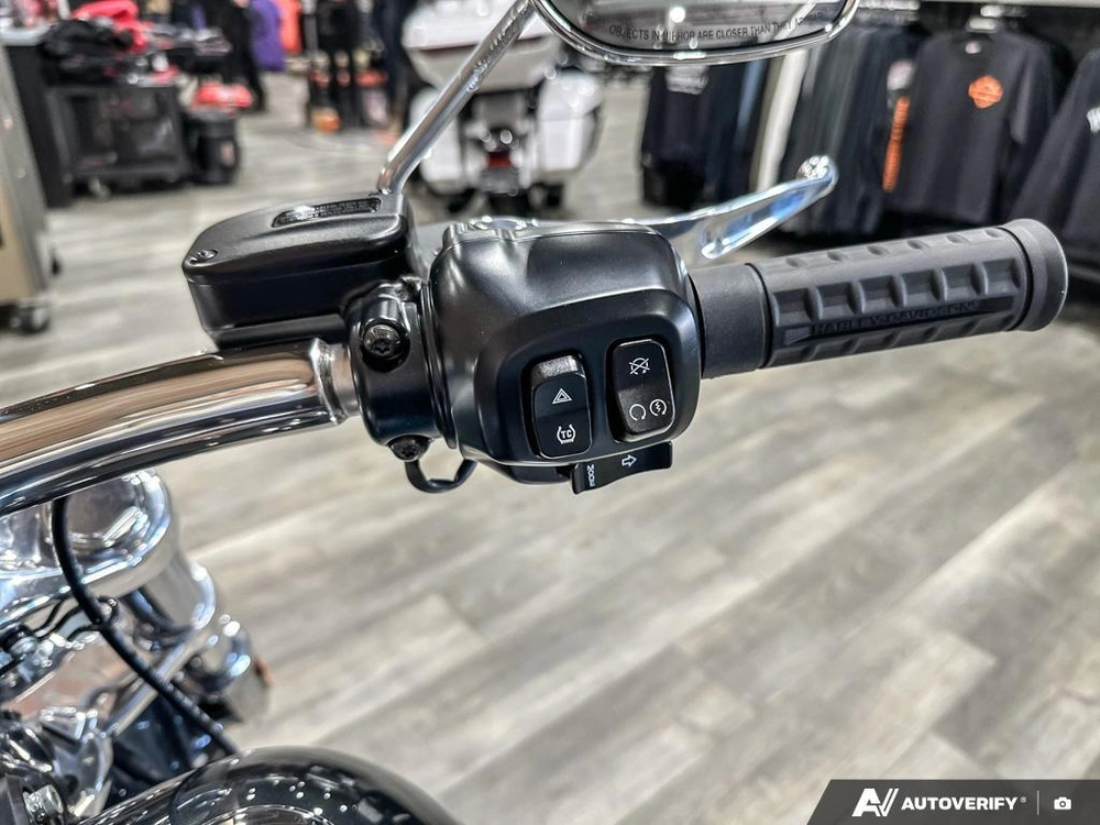 2026 Harley-davidson Breakout alt