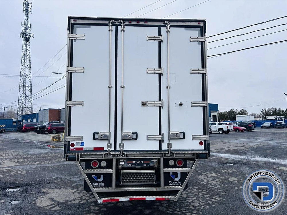 2019 Freightliner M2-106 alt