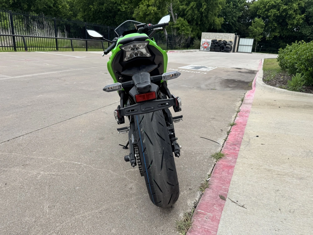 2025 Kawasaki Ninja® 650 Abs Abs alt