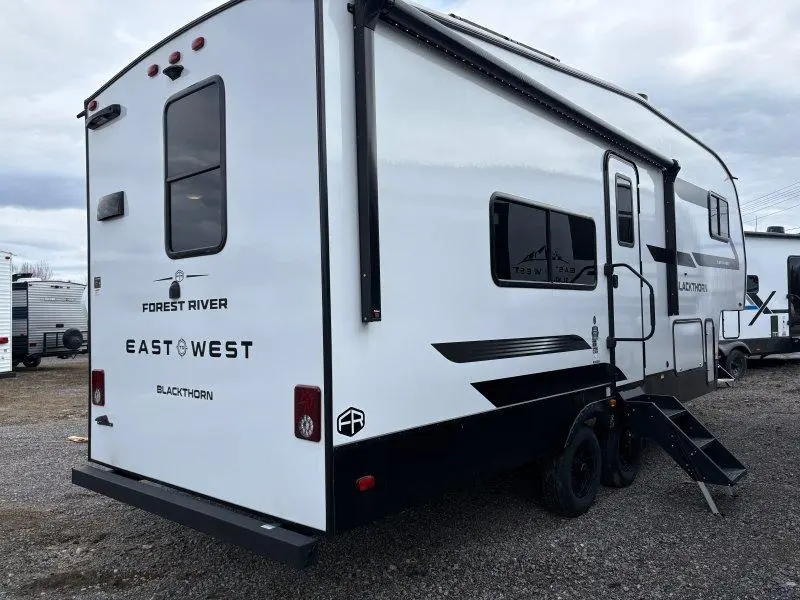 2026 Blackthorn 229RK