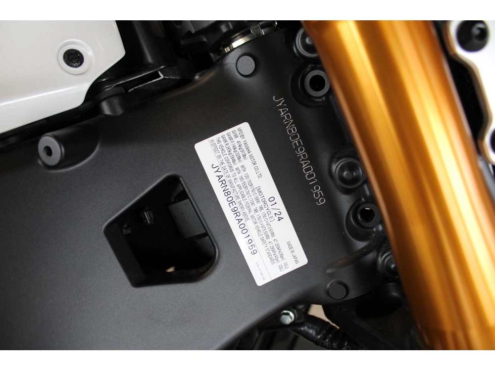 2024 Yamaha Xsr 900 alt