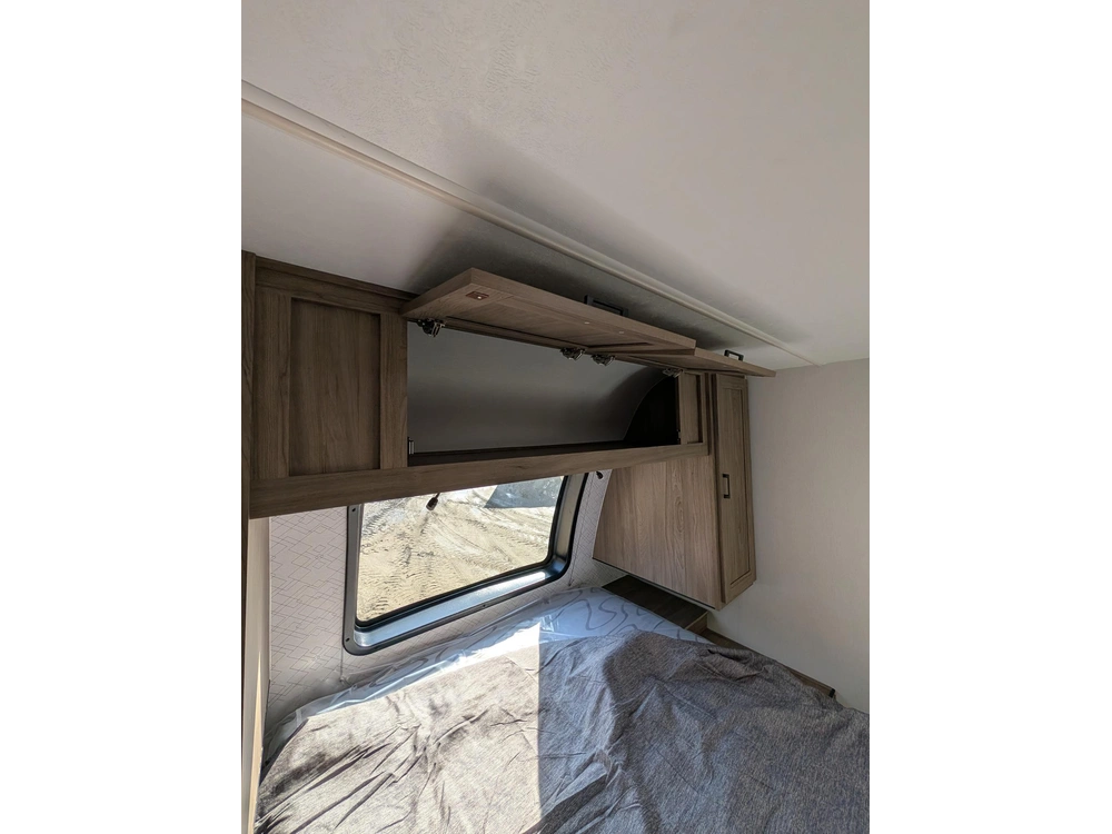 Coachmen Freedom Express Ultra Lite 245rks 2026 alt