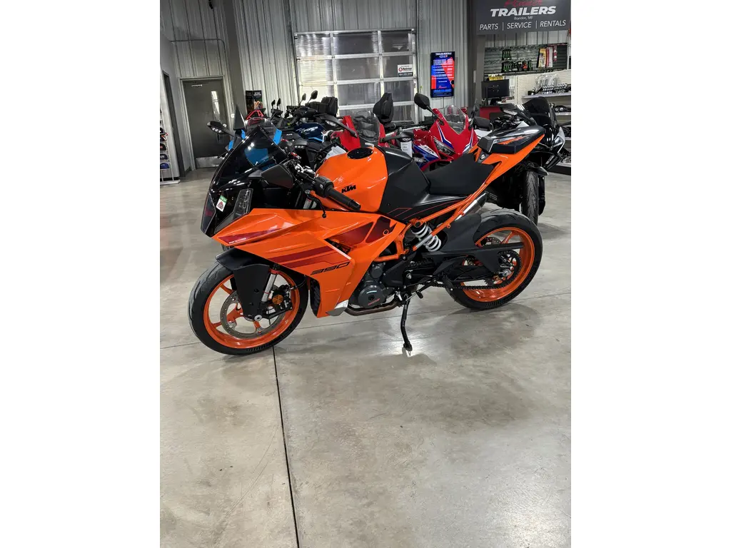 2024 KTM RC 390