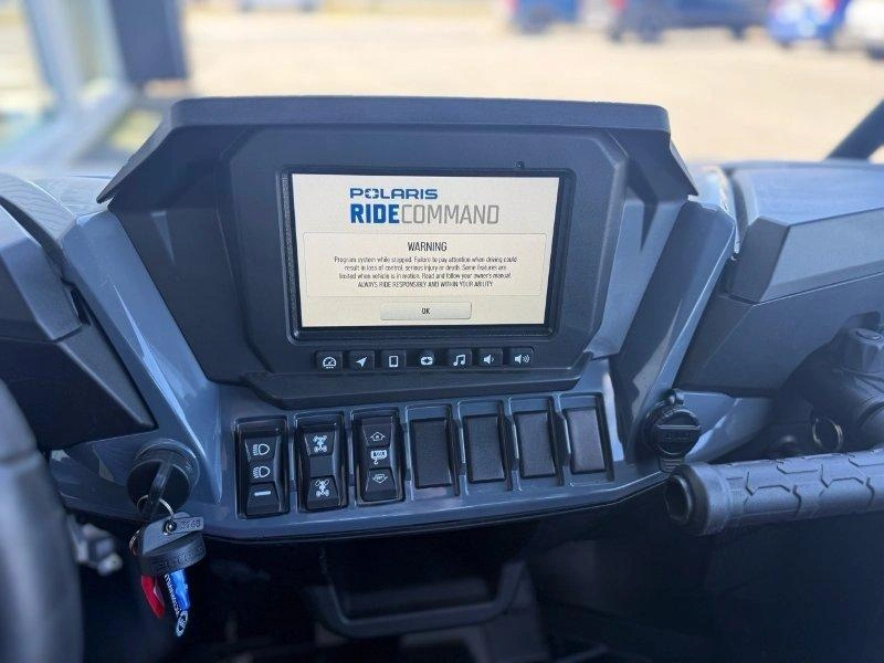Polaris Rzr Xp 1000 Ultimate 2026 alt