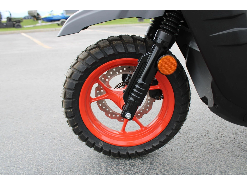 2024 Yamaha Zuma 125 alt