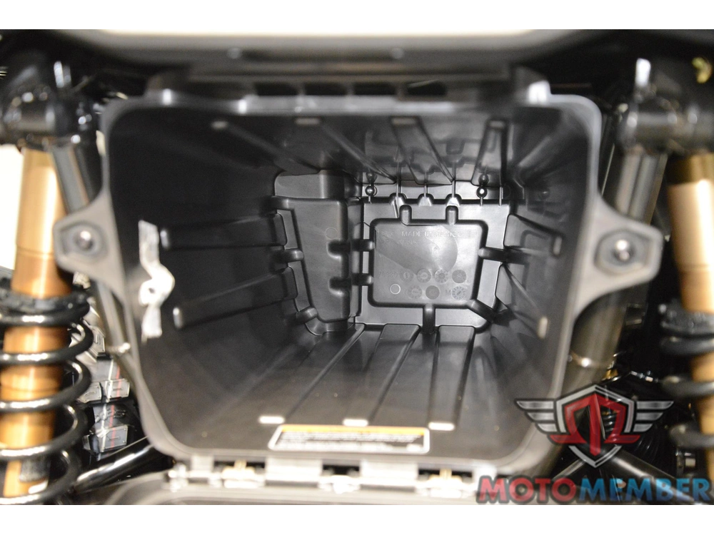 2026 Can-am Outlander Max 6x6 Backcountry 1000r Stealth Black alt